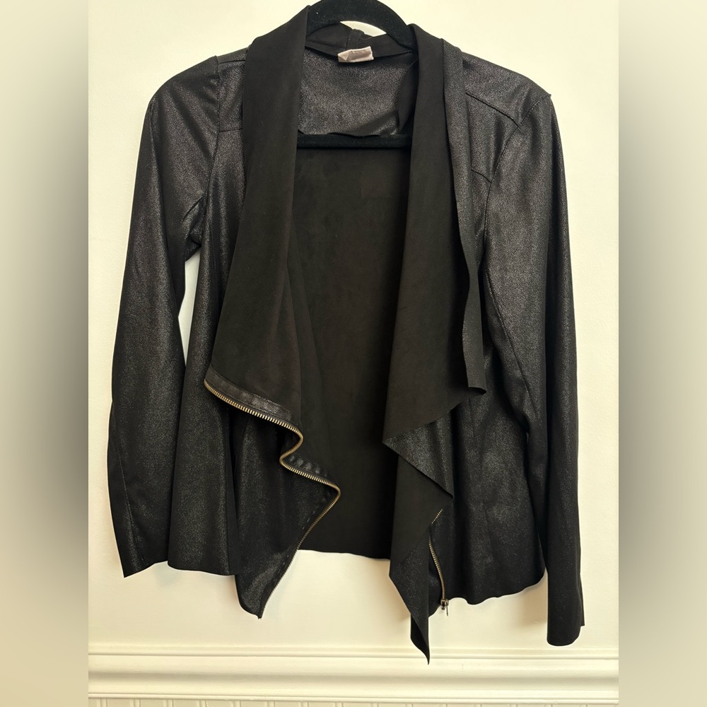 Mote Black shimmer zip up jacket